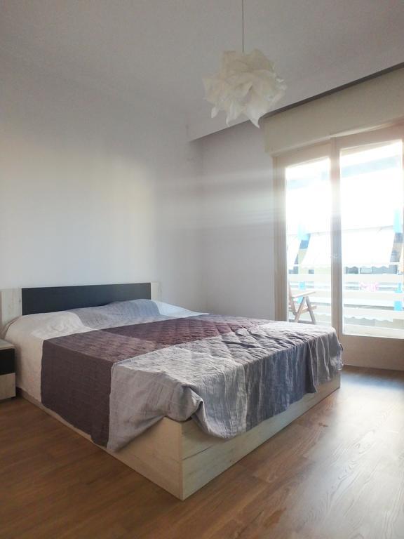 Holiday Apartment Sombrero Néa Péramos エクステリア 写真